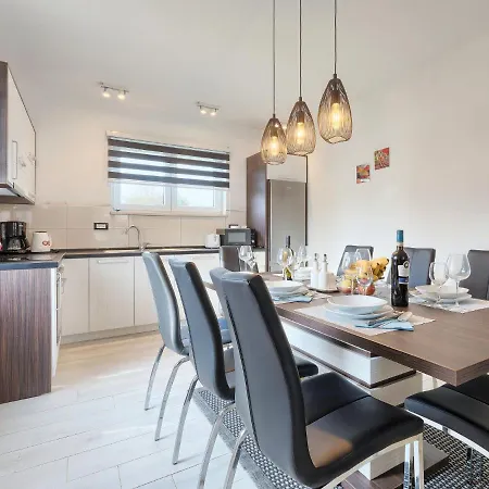 Alba Bianca By Interhome Villa Šišan