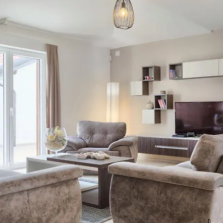 Alba Bianca By Interhome Villa Šišan